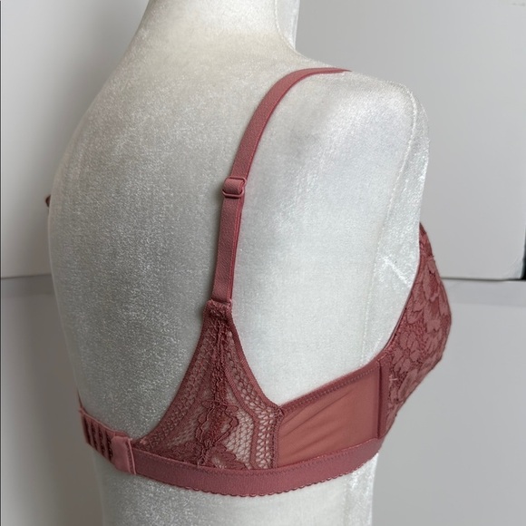 Knix Pink Sorbet Take the Plunge Lace Deep V Bralette Size S - Picture 4 of 15